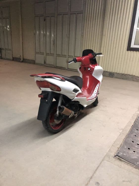 Скутер сотилади JS MOTO — 2