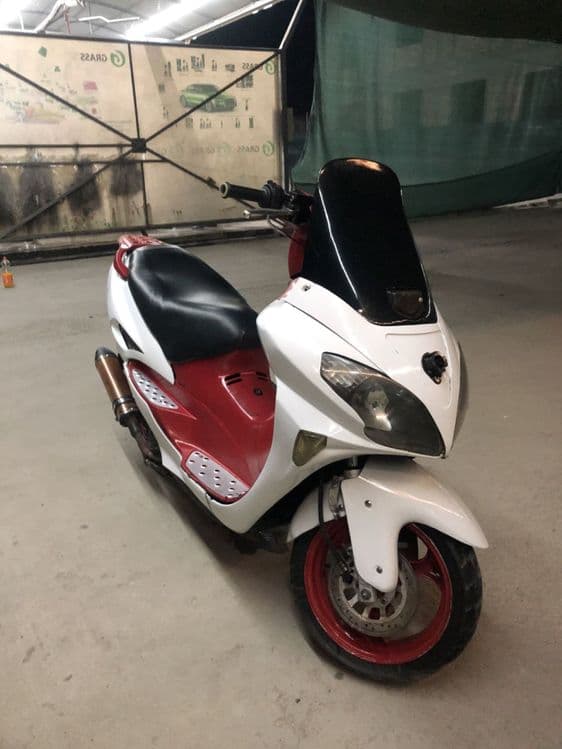 Скутер сотилади JS MOTO — 3