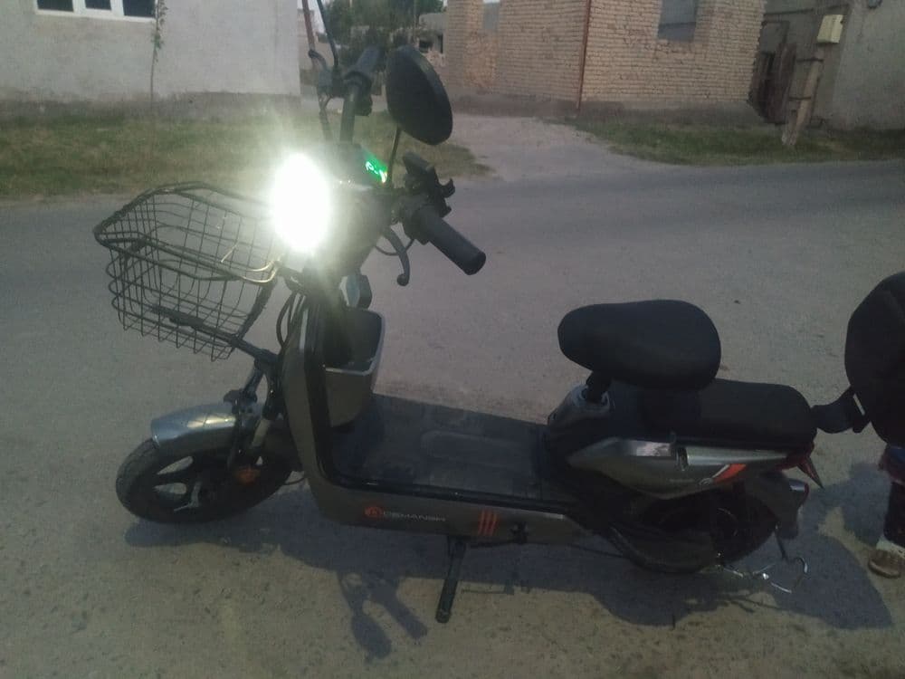 Elektro Skuter sotiladi yangi — 8