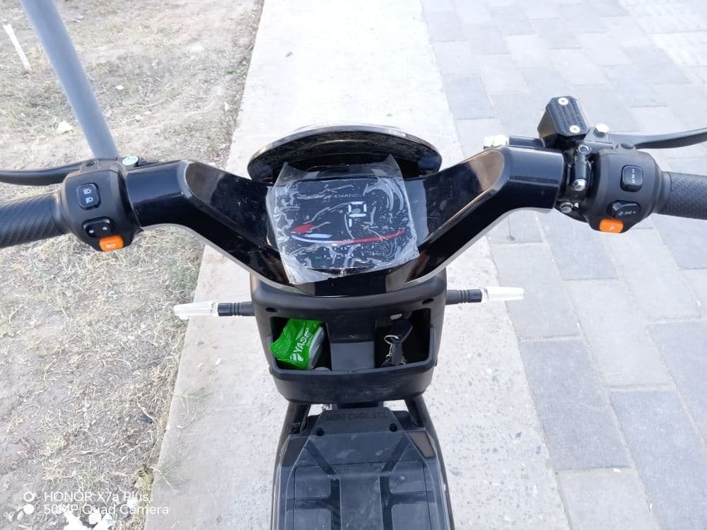 Elektron skuter sotiladi holati yangi zaryadi 70km yuradi — 2