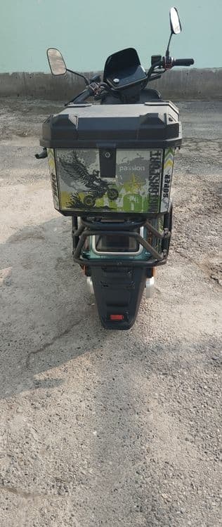 Arivo 700 skuter — 3