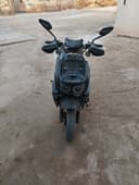 Moto skuter Nukus