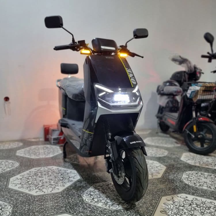 malibu skuter optom/dona — 1