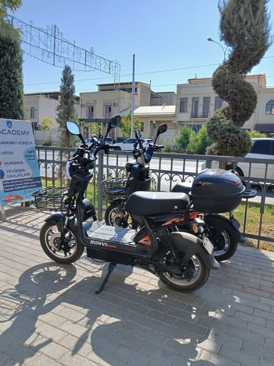Bonvi electro skuter — 2