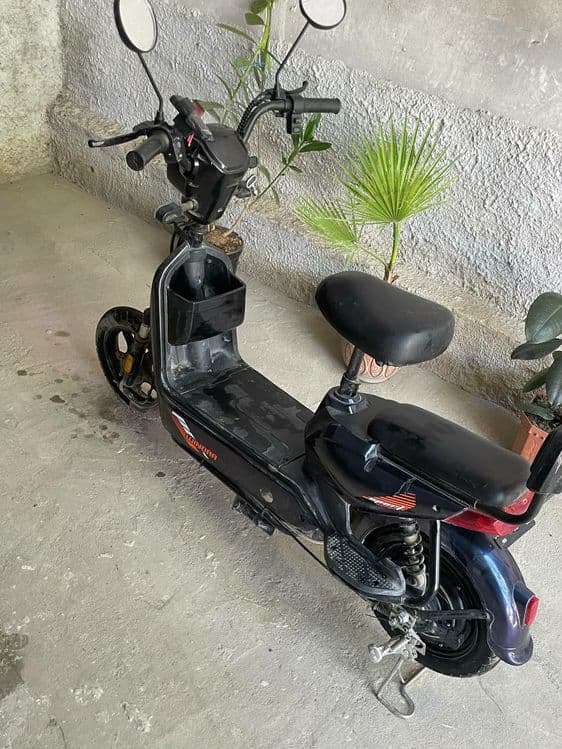 Skutir chuntak madem — 1