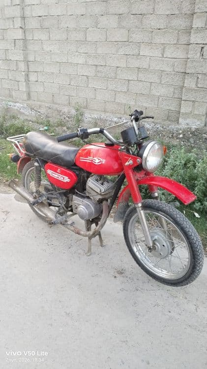 Moto benzin Minsk retro — 1