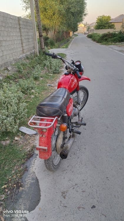 Moto benzin Minsk retro — 2