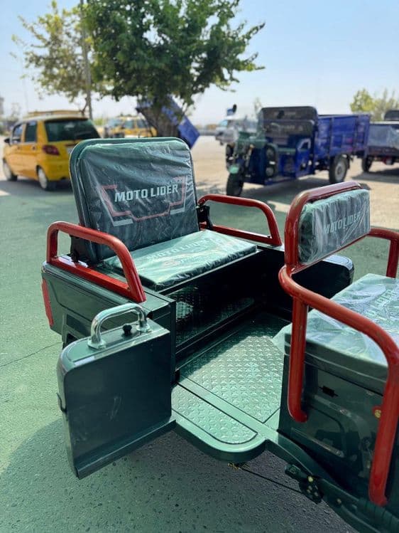 trisikl, skuter, elektro trisikl, moto, stakan — 7