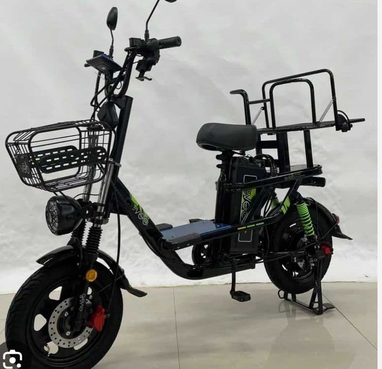 Skuter sotiladi monster — 1