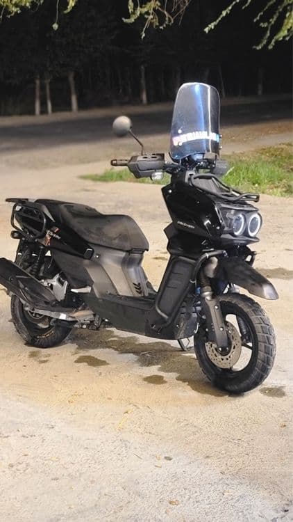 Tank skuteri sotiladi malumoti ideal 100 km ga 3 litr benzn rashot — 6