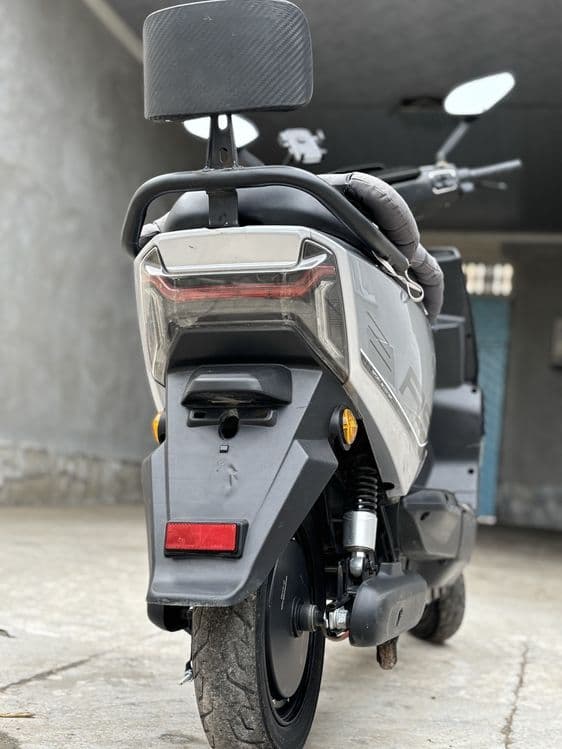 Skuter elekton…. — 4