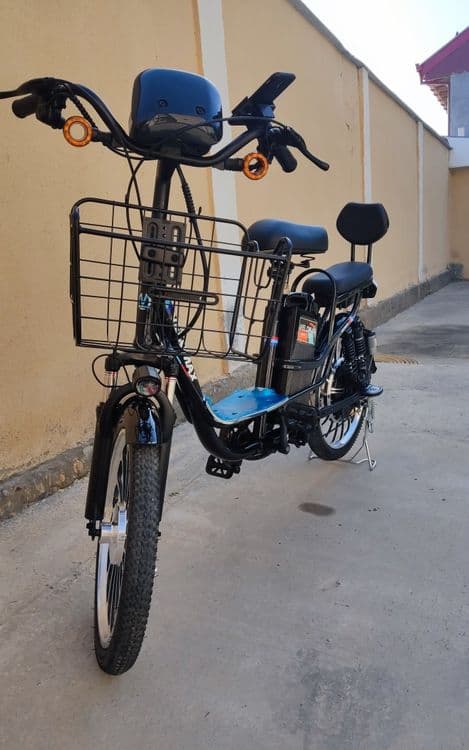 Veloskuter. 50 tezligi — 4
