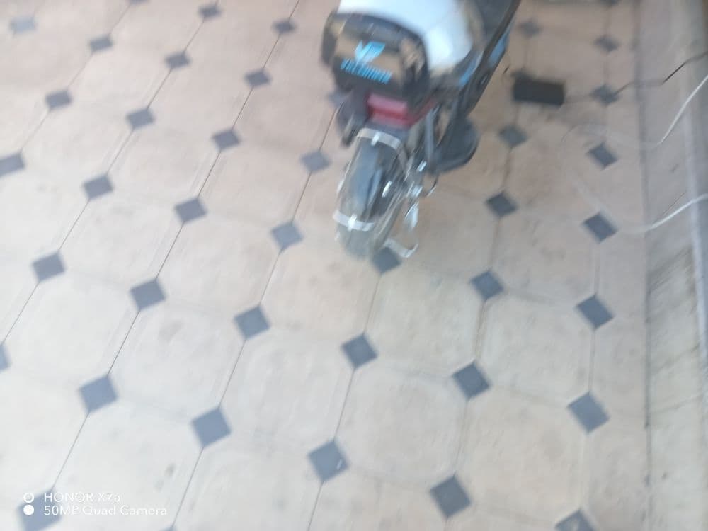 Skuter sotiladi eletr — 4
