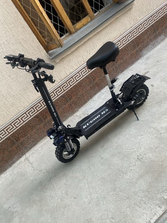 Eloktrosamokat Kugo M5 sport — 1