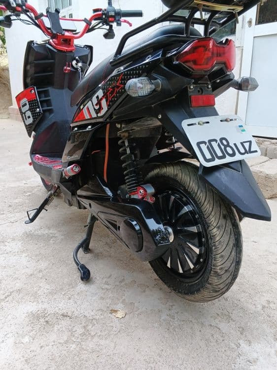 Redline TTX skuter — 2