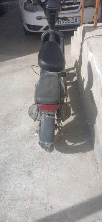 Skuter-moped 40-60 km srochna sotiladi — 3