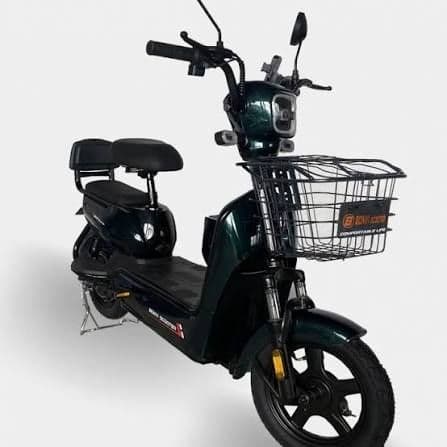 Elektro skuter smax — 2