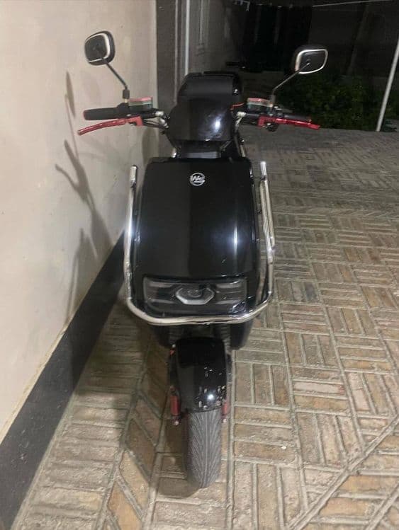 Elektro skuter wasat sport sotiladi — 3