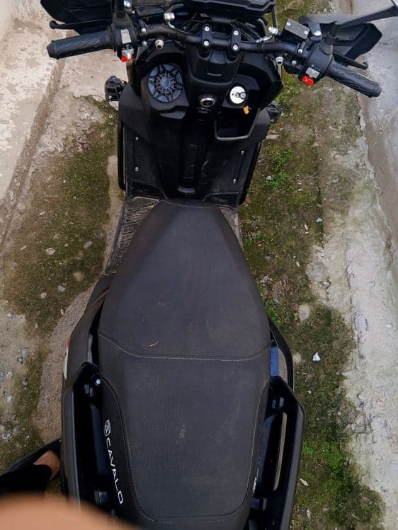 Skuter  sotiladi – Tank 150cc (2025)

Model: Tank
Yili: 2025
Motor: 15 — 2