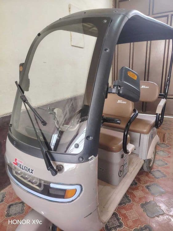 Skillmax elektro Skuter — 1