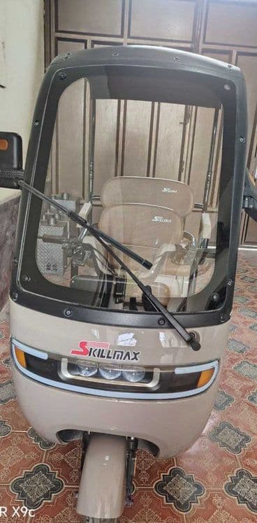 Skillmax elektro Skuter — 2