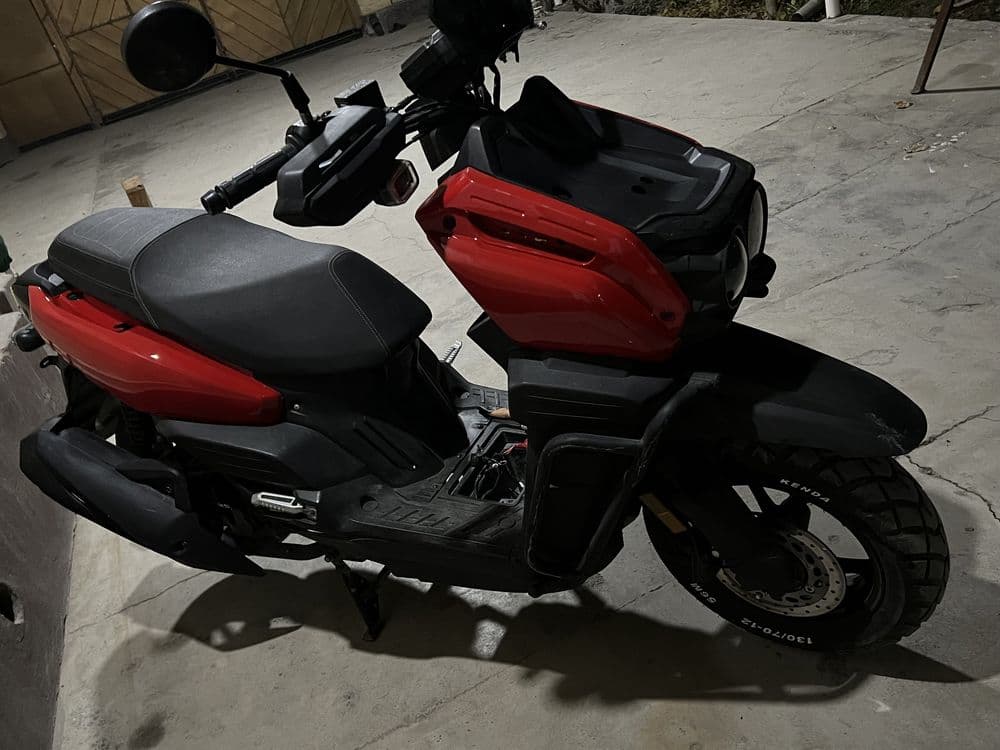 Скутер 150 куб GST — 3