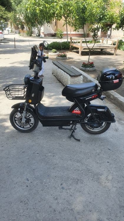 Skuter Nuri elektro — 1