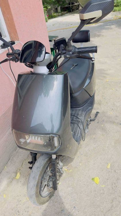 Электрон Скутор 70км сотилади 400$ — 1