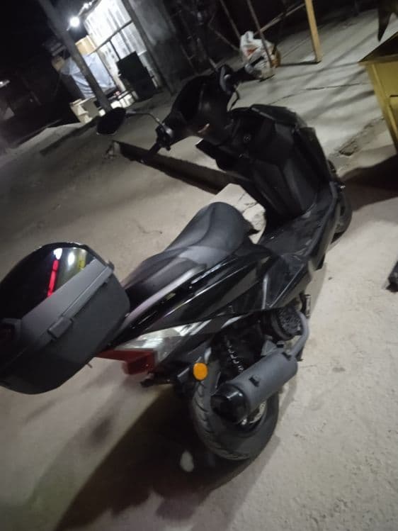 Skuter largo motors 150cc — 2