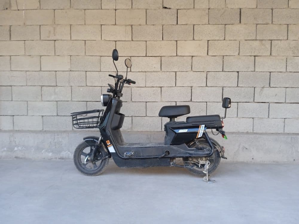 Skuter ideal holatda — 1