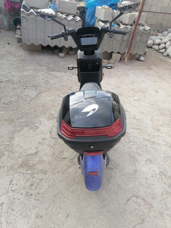 Elektr iskuter sotiladi yurish zo'r — 5