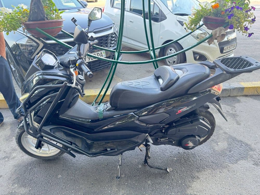Sukuter S Max bizinli ideal xolati — 4