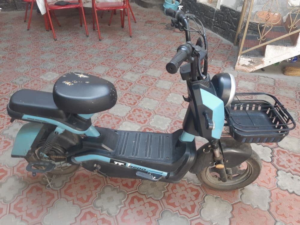 Skuter bongo moto — 5