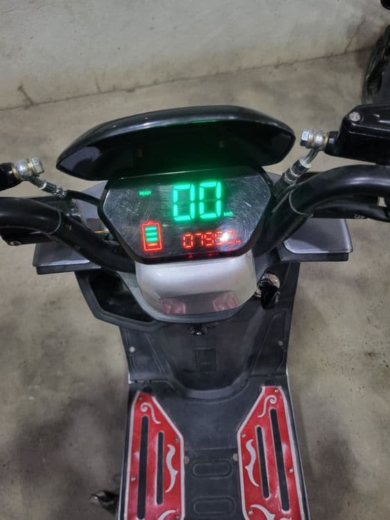 Skuter Luyang 2 pro — 3