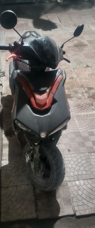 Skuter benzin Italia R2 — 2