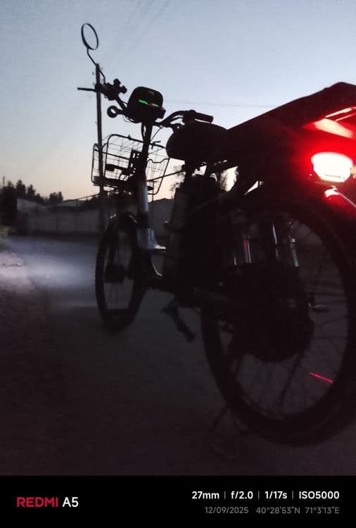 Velo skuter sotiladi prabeg 5. Ming bonusga tormoz yangi Narx : 3 mln — 3