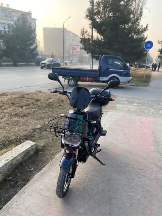 Skuter foris dugali 5ta akkumli tezli 60 kmh avtomat karobka 3xilkatit — 1