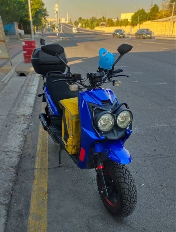 Motoskuter sotiladi zudlik bilan olgan odamga kelishtiriladi — 1
