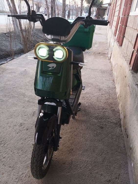 Skuter sotiladi vela sekuterga ustiga pul berilsa obmen bor — 4