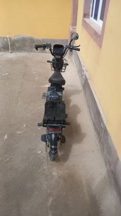 Elektro Skuter BONVI — 3