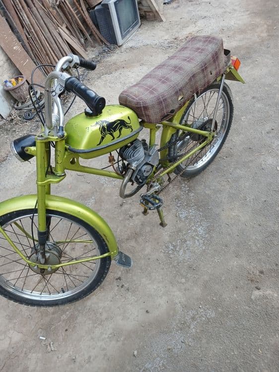 Moped riga sotiladi — 2