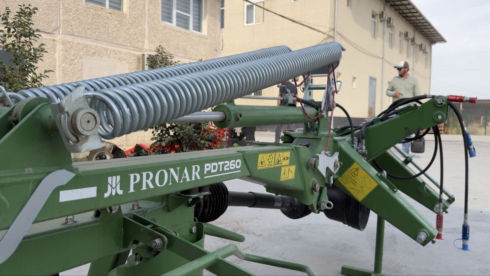 Rotornaya kosilka PRONAR PDT 260-300 — 2
