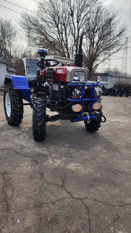 Mini traktor 24 ot kuchi Dizel Yangi — 2