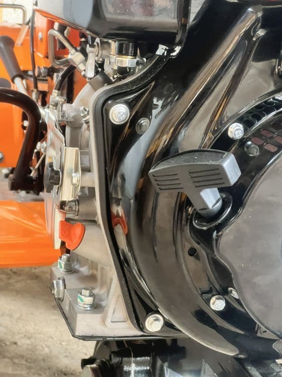 Mini traktor parniklar uchun — 5