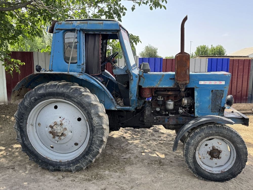 Belarus traktor sotiladi — 6