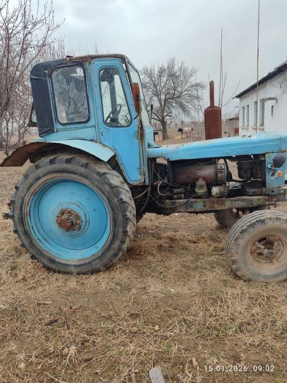 Traktor Hachka T28 1985 yil — 3