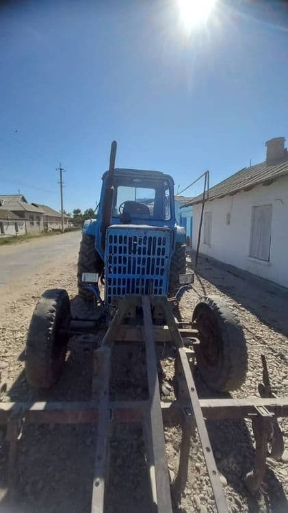 Traktor Belarus sotiladi — 2