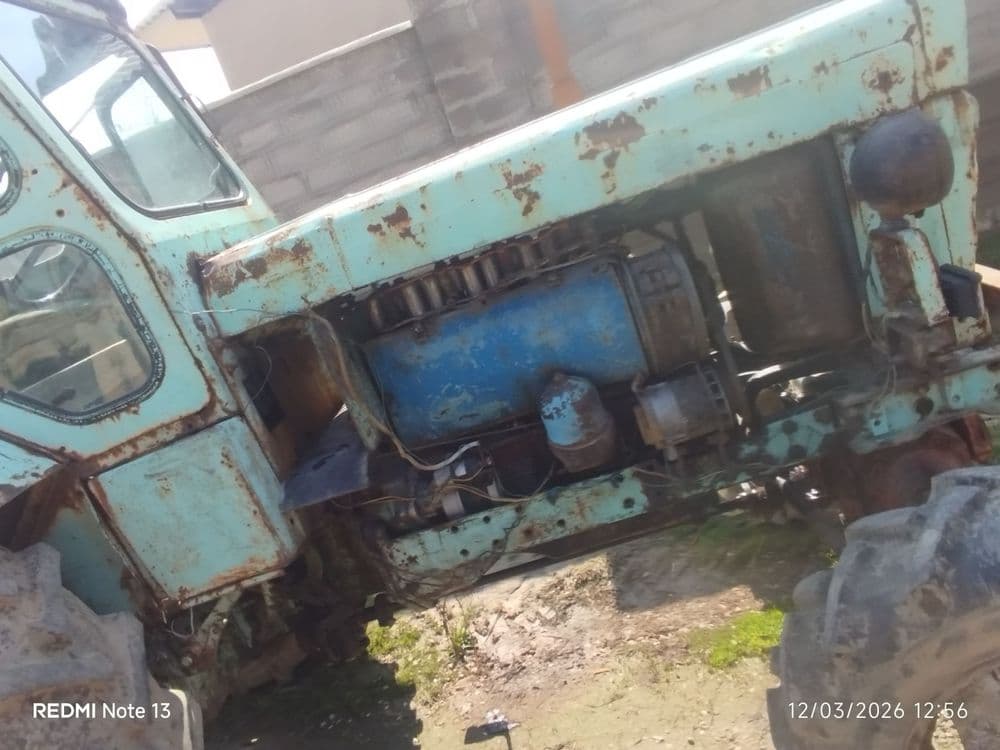 T 40 traktor sotiladi 4×4 oldi tortadi narxi 40 mln balonlar 90 foiz — 4