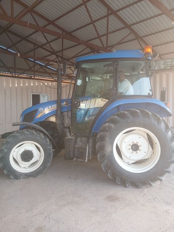 New holland TT4.80 — 1
