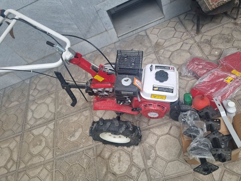 Yer xaydedigan traktor — 6
